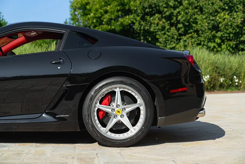 Ferrari 599 HGTE 22