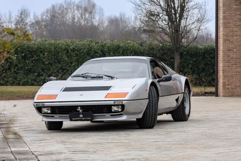 Ferrari 512 BBi 17