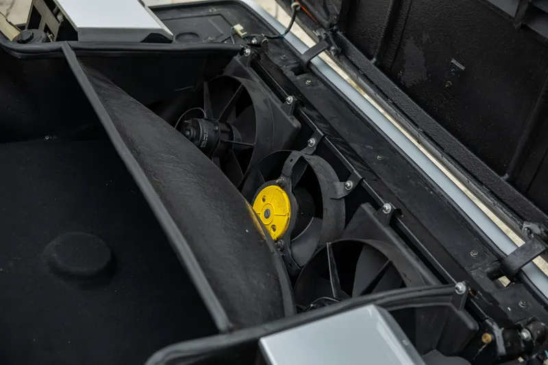 Ferrari 512 BBi 85