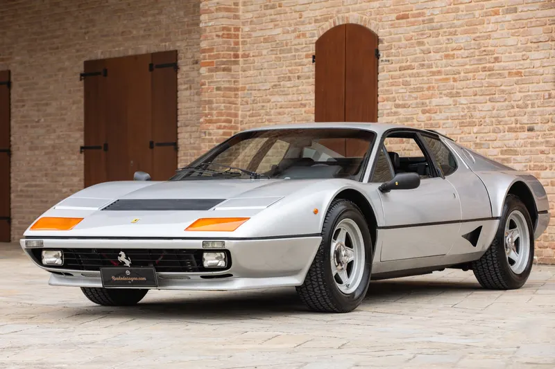 Ferrari 512 BBi 9