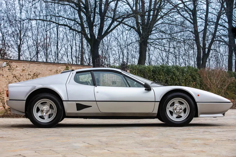 Ferrari 512 BBi 13