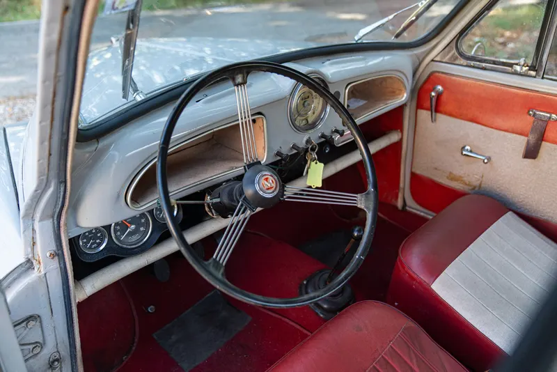 MINOR 32