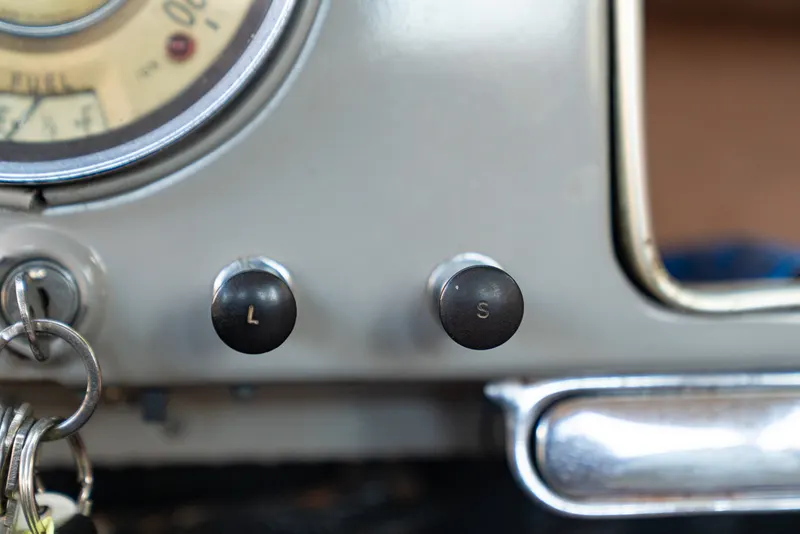 MINOR 40