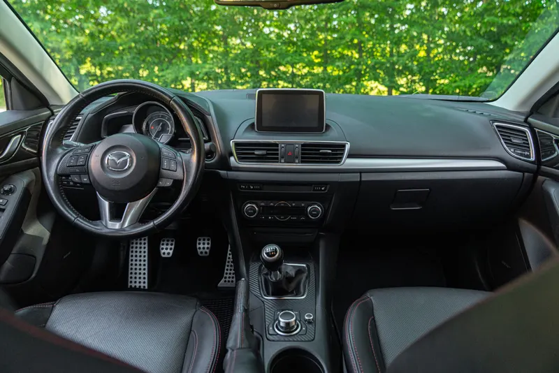 Mazda 3 SKYACTIV TECHNOLOGY 39