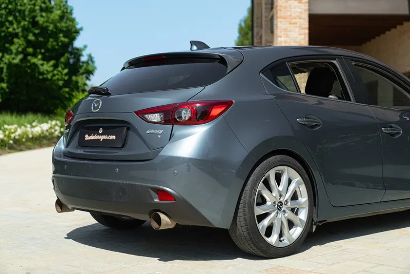Mazda 3 SKYACTIV TECHNOLOGY 16