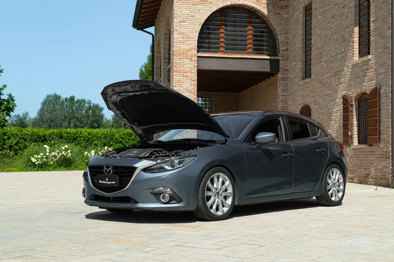 Mazda 3 SKYACTIV TECHNOLOGY 56