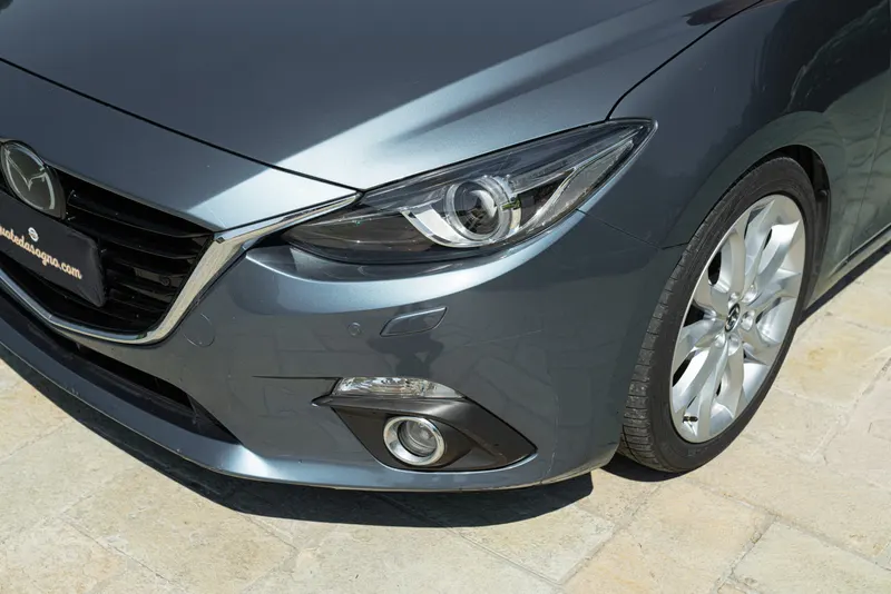 Mazda 3 SKYACTIV TECHNOLOGY 19
