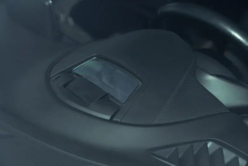 Mazda 3 SKYACTIV TECHNOLOGY 24