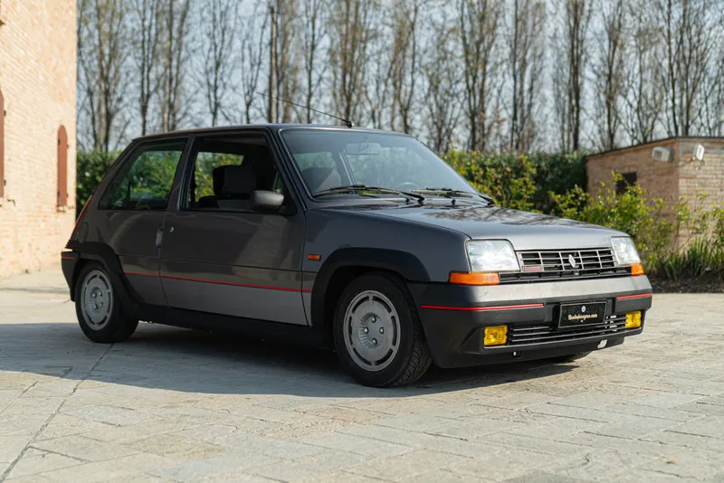 Renault 5 GT TURBO&nbsp;PHASE 1 2