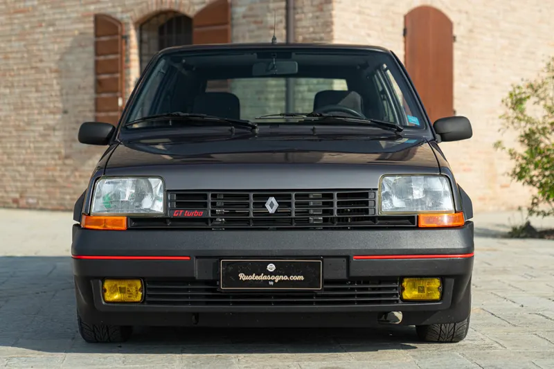 Renault 5 GT TURBO&nbsp;PHASE 1 3