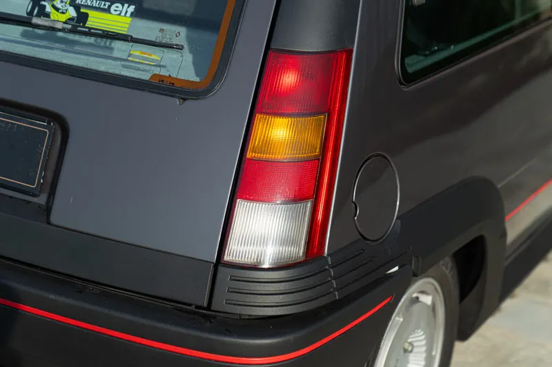 Renault 5 GT TURBO&nbsp;PHASE 1 11