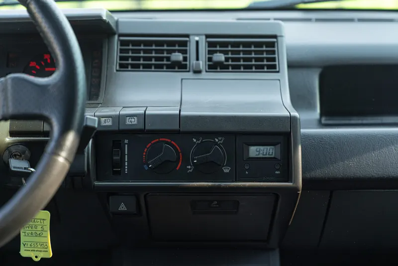 Renault 5 GT TURBO&nbsp;PHASE 1 34