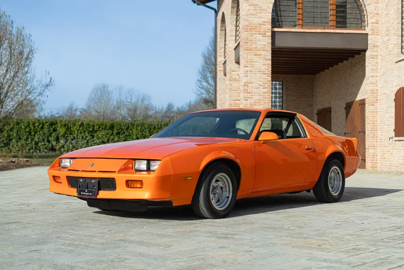 Chevrolet CAMARO III Z28 5.0 V8 64