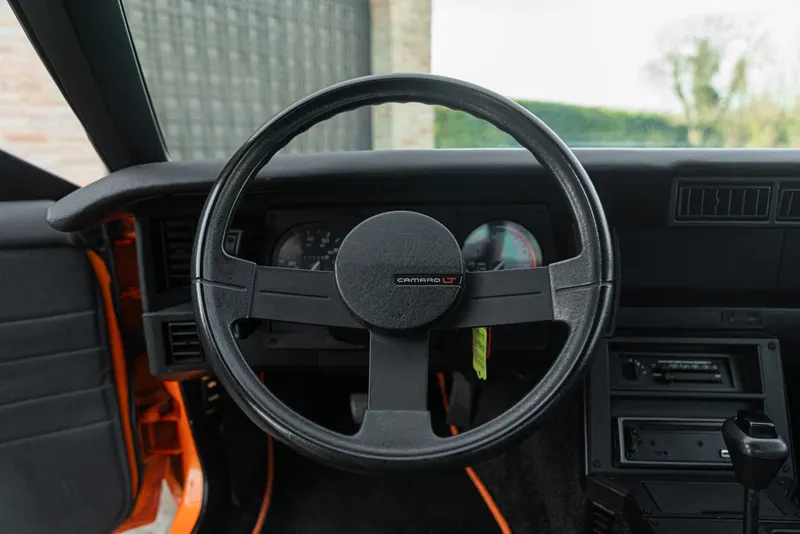 Chevrolet CAMARO III Z28 5.0 V8 49