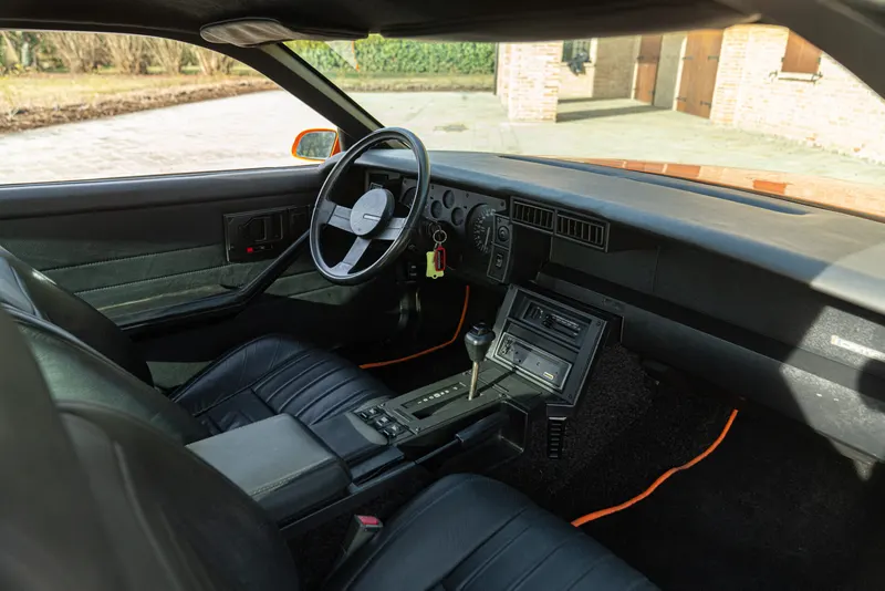Chevrolet CAMARO III Z28 5.0 V8 26