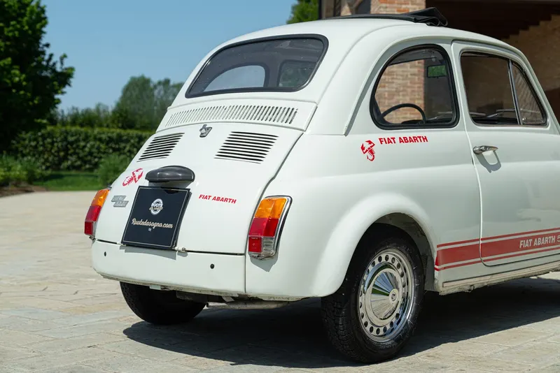 Fiat 500 L “REPLICA ABARTH 595” 26