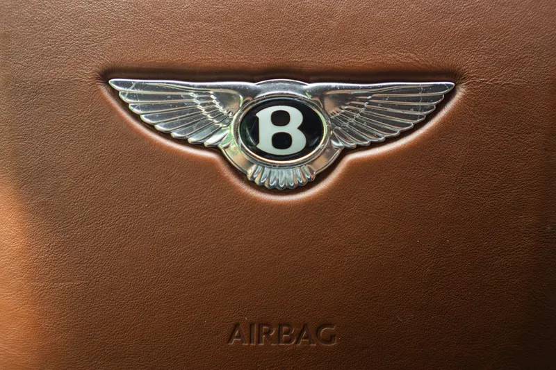 Bentley CONTINENTAL GT 72