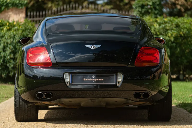 Bentley CONTINENTAL GT 8