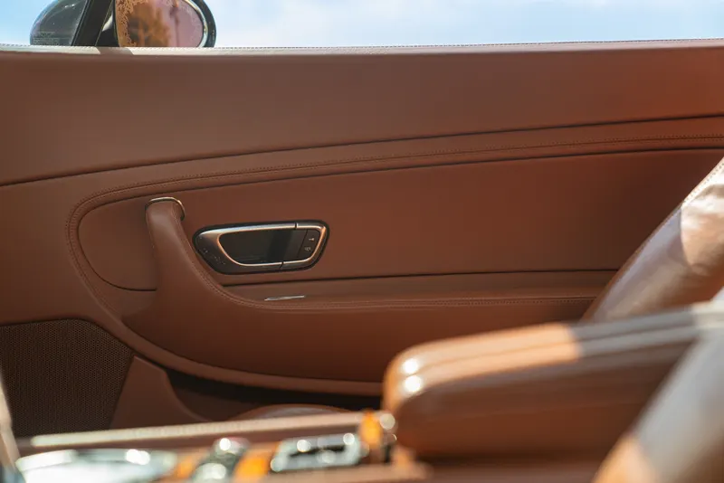Bentley CONTINENTAL GT 62