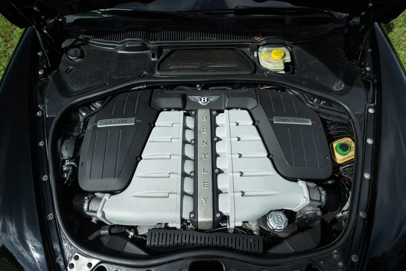 Bentley CONTINENTAL GT 82
