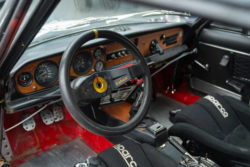 Fiat 124 SPORT SPIDER CS1 38