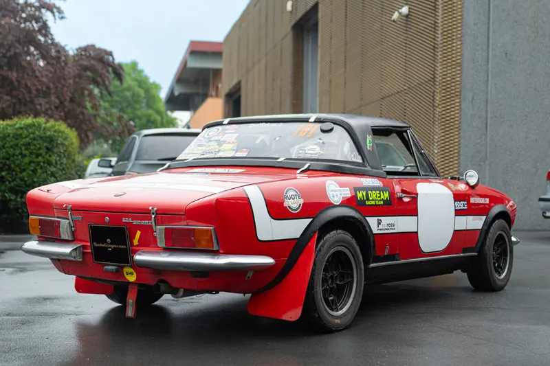 Fiat 124 SPORT SPIDER CS1 7