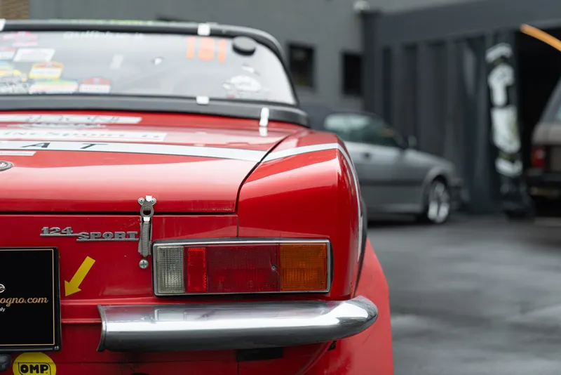 Fiat 124 SPORT SPIDER CS1 18