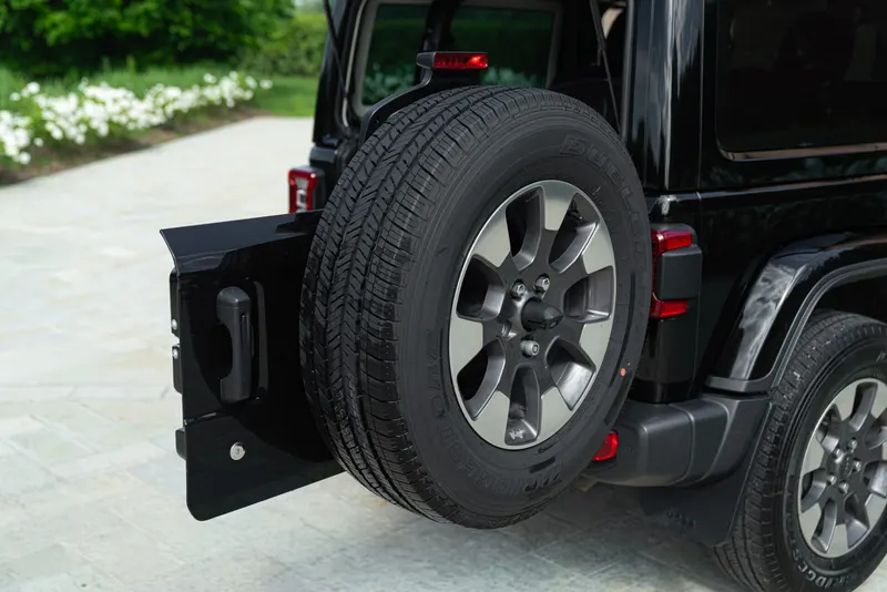 WRANGLER SAHARA 10