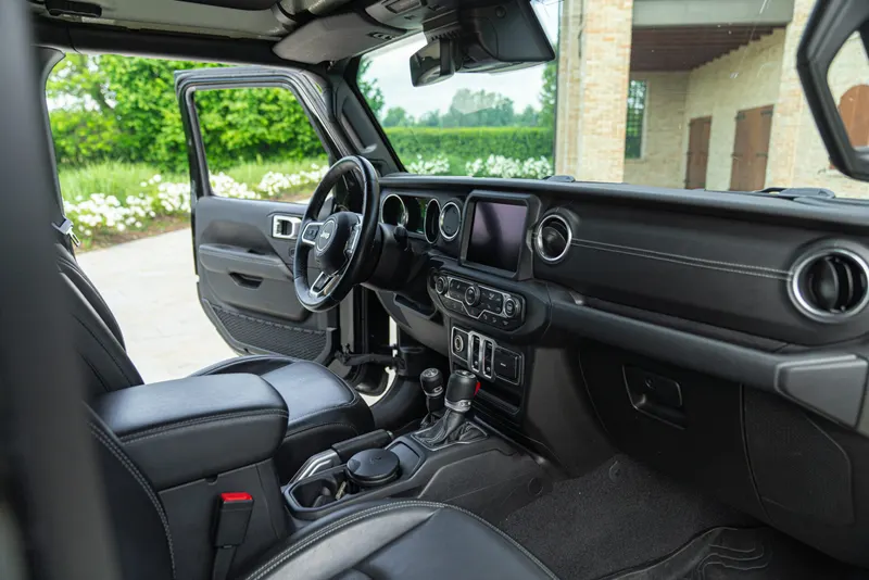 WRANGLER SAHARA 27