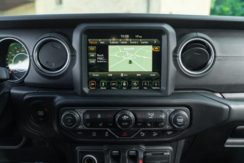WRANGLER SAHARA 40
