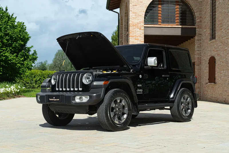WRANGLER SAHARA 52