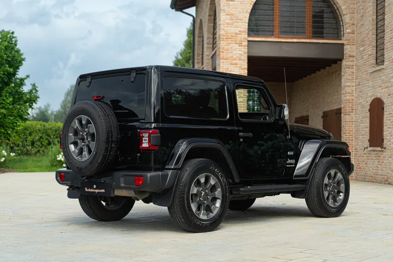 WRANGLER SAHARA 7