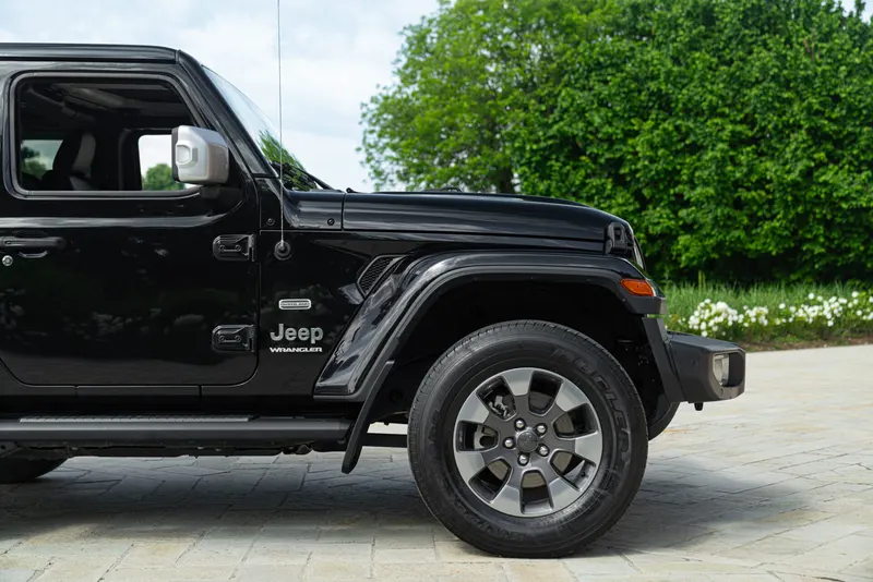 WRANGLER SAHARA 17