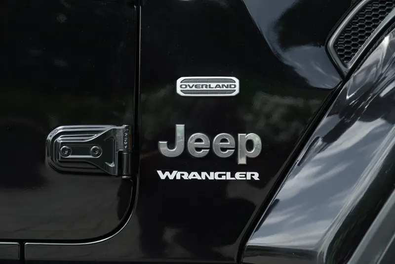 WRANGLER SAHARA 23