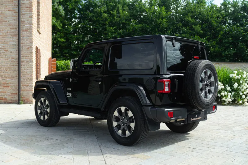 WRANGLER SAHARA 6