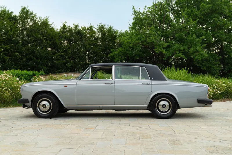 SILVER WRAITH II 5