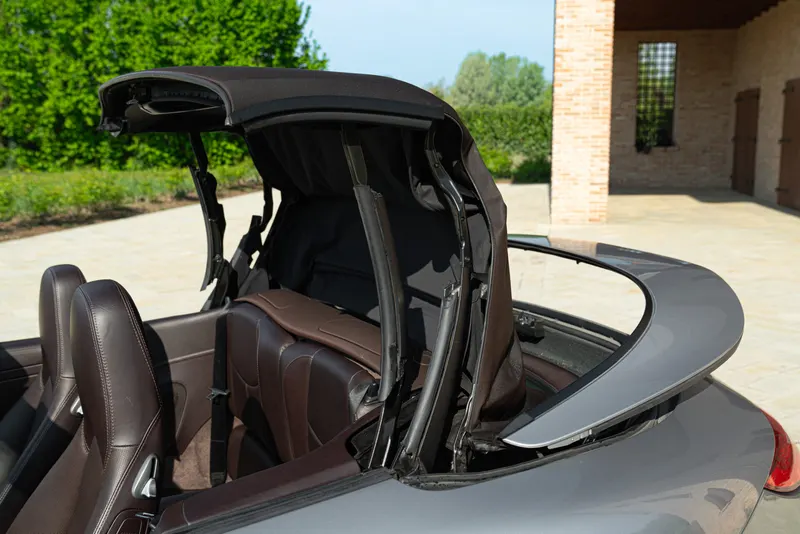 Porsche 997 (911) CARRERA 4S CABRIOLET 31
