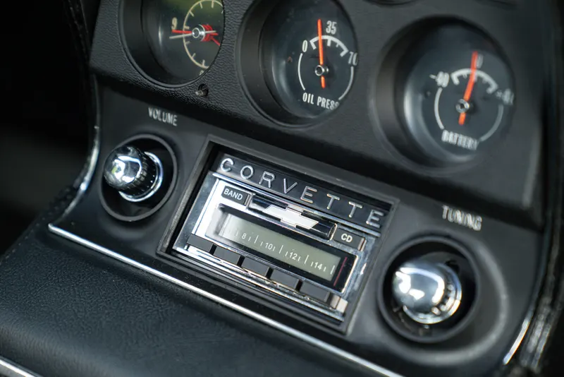 Chevrolet CORVETTE C3 STINGRAY 45