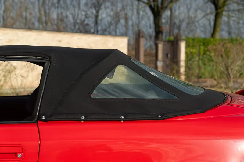 Opel CALIBRA CABRIOLET PIECHA 24