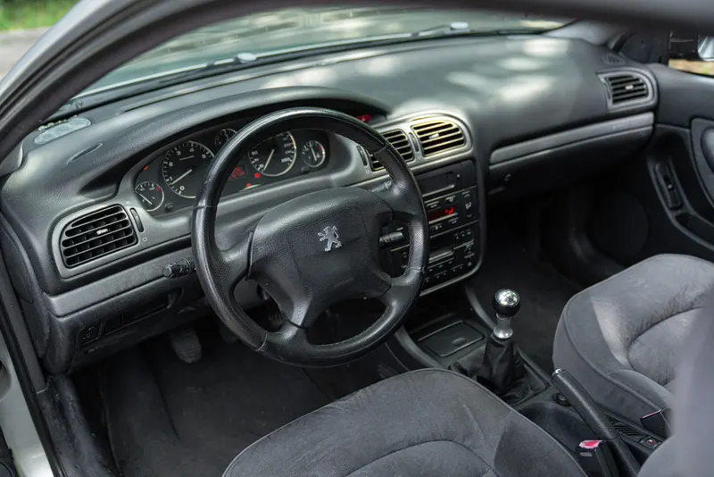 Peugeot 406&nbsp;COUPE’ 27