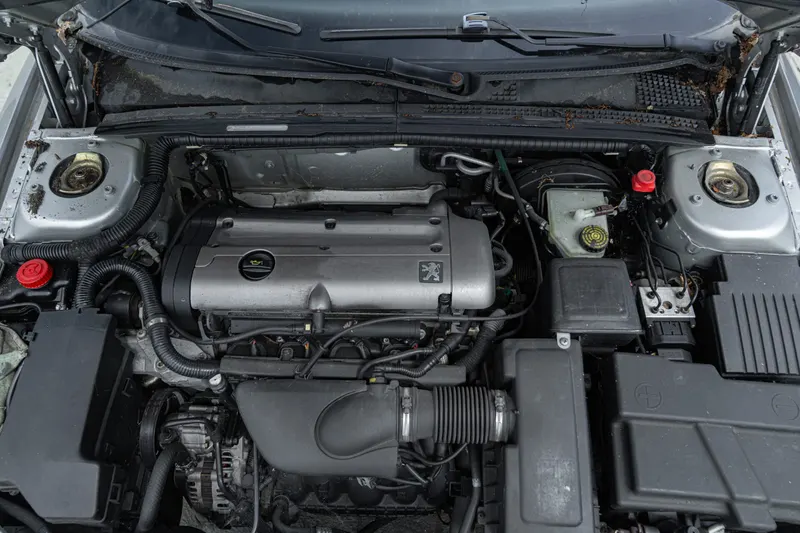 Peugeot 406&nbsp;COUPE’ 43