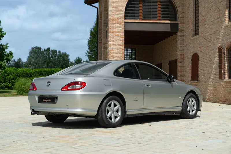 Peugeot 406&nbsp;COUPE’ 6