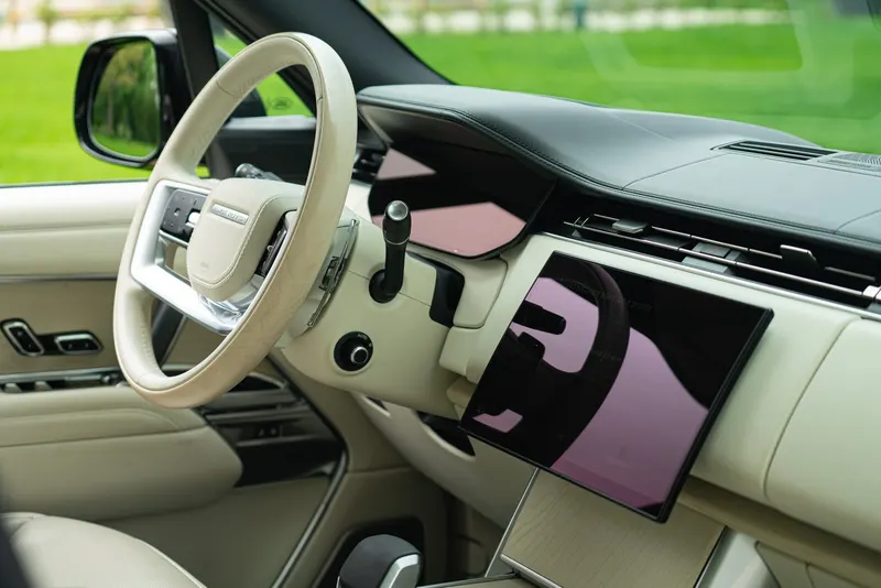 RANGE ROVER 4.4 V8 AUTOBIOGRAPHY 56