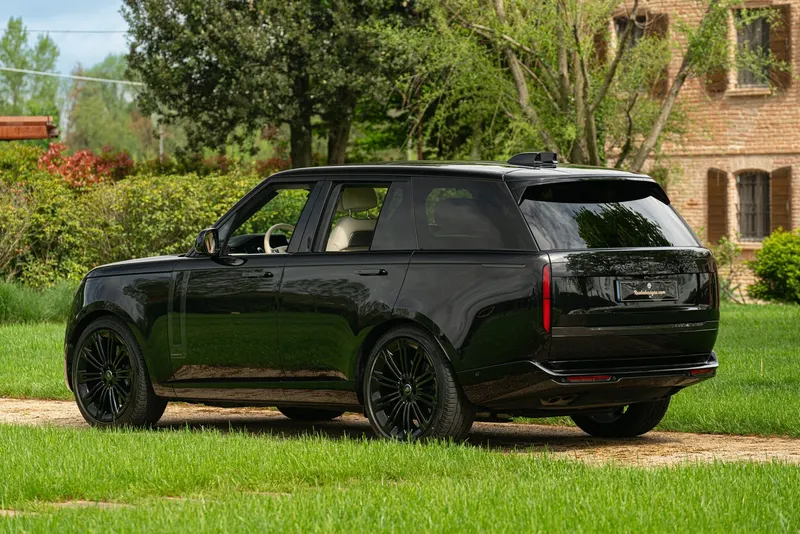 RANGE ROVER 4.4 V8 AUTOBIOGRAPHY 7