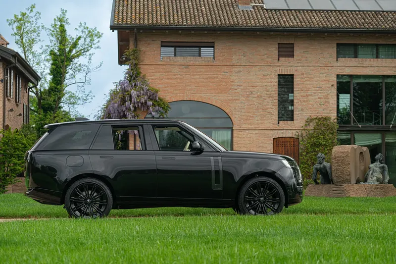 RANGE ROVER 4.4 V8 AUTOBIOGRAPHY 18