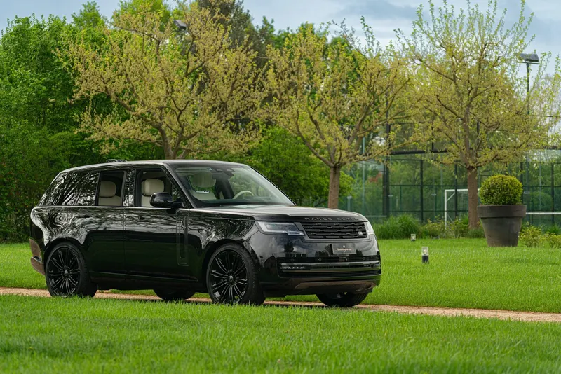 RANGE ROVER 4.4 V8 AUTOBIOGRAPHY 24