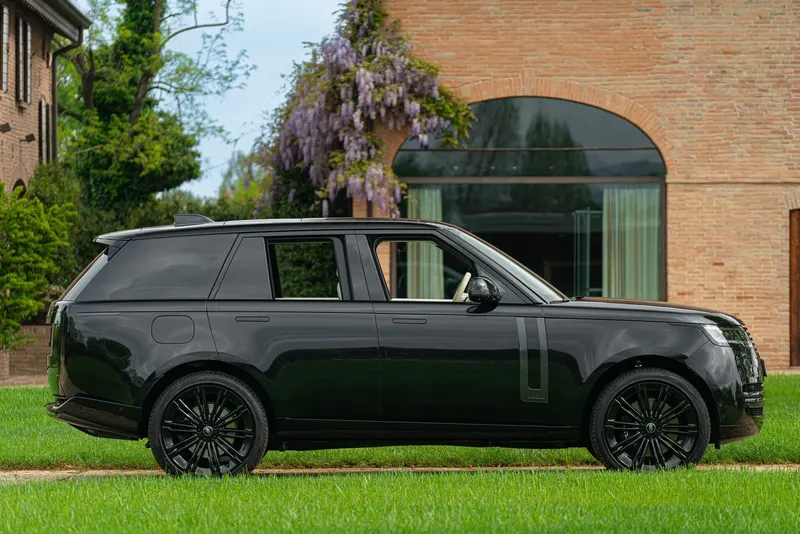 RANGE ROVER 4.4 V8 AUTOBIOGRAPHY 5