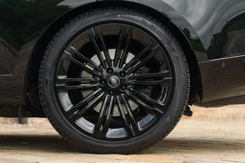 RANGE ROVER 4.4 V8 AUTOBIOGRAPHY 33