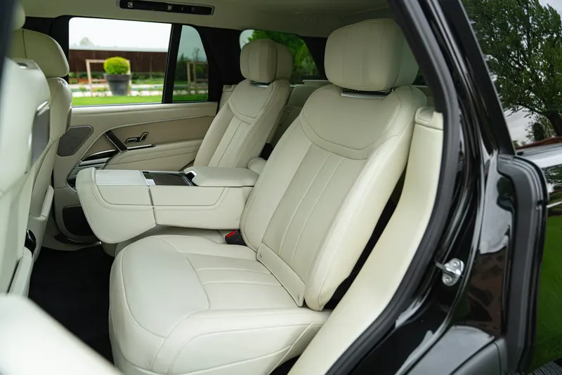 RANGE ROVER 4.4 V8 AUTOBIOGRAPHY 83