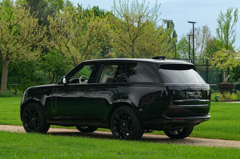 RANGE ROVER 4.4 V8 AUTOBIOGRAPHY 27